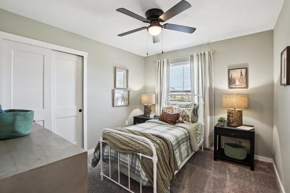 Photo 13 of 28 of Rising Tide Model