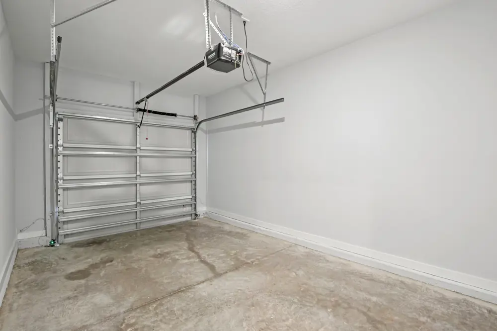 Photo 26 of 29 of High Tide Model